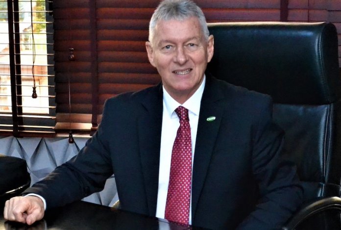 a06584bc gavin young 696x469 1