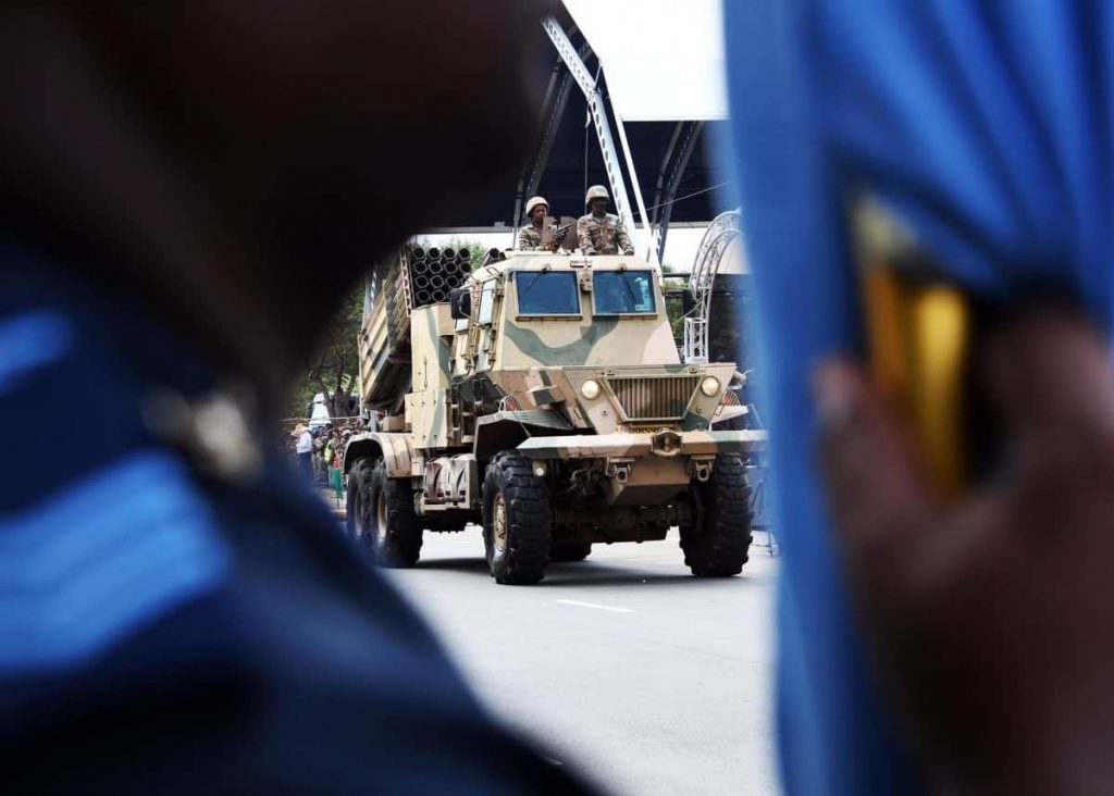 930c0812 sandf soldier bushbuckridge 1200x858 1