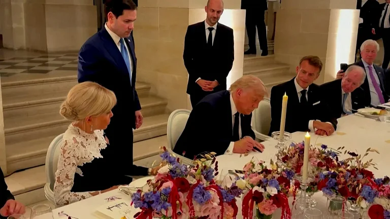 Moment Trump signs US Iran agreement at Versailles