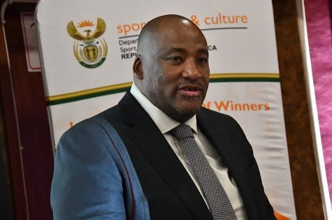 McKenzie Dissolves the Council of the National Film